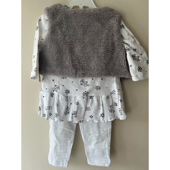 Rene Rofe baby - 6/9 month 3 piece set - Picture 2 of 2